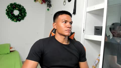 jeanfran_ferrer online show from January 6, 2026, 7:50 pm