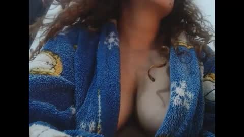 jeans_and_emma online show from September 19, 2025, 1:01 pm