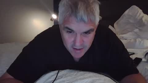 dadbody71 online show from December 20, 2024, 11:05 pm