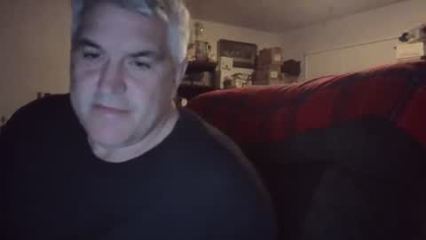 dadbody71 online show from May 4, 2026, 3:02 am