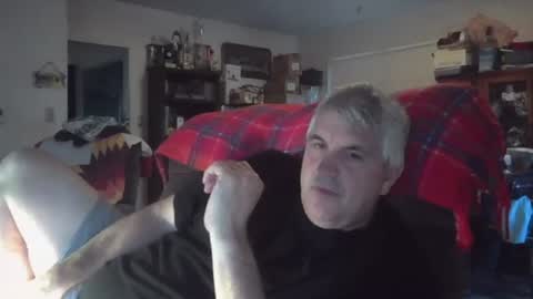dadbody71 online show from June 1, 2026, 1:51 am