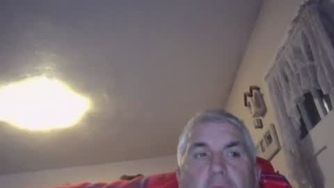 dadbody71 online show from June 10, 2026, 2:34 am