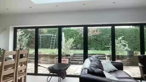 Sensual Jeeves online show from November 12, 2025, 10:48 am