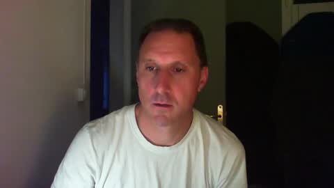 Snapshot of jef74700 chatting on May 8, 2026, 4:29 am Jrme online show from May 8, 2026, 4:29 am