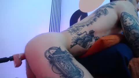 Snapshot of jeff_cube chatting on June 4, 2026, 4:51 am Jeff and Mugi Independent model online show from June 4, 2026, 4:51 am