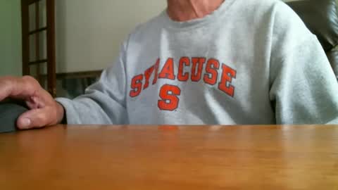 Snapshot of jeffbte315 chatting on May 15, 2026, 6:26 pm jeffbate online show from May 15, 2026, 6:26 pm