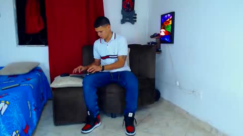 jeffer21_hot online show from February 19, 2026, 7:26 am