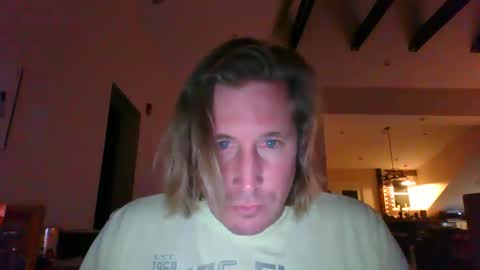 Snapshot of jeffery4444 chatting on December 27, 2024, 2:25 am jeffery4444 online show from December 27, 2024, 2:25 am