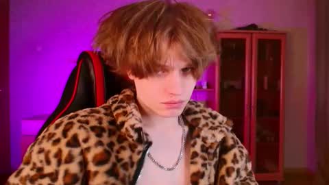 Jeffrey online show from November 20, 2025, 2:06 pm