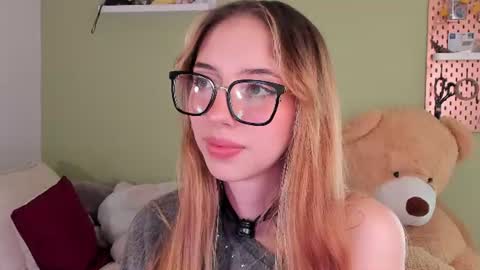 Snapshot of jelly_w5 chatting on June 22, 2026, 2:46 am Jelly online show from June 22, 2026, 2:46 am