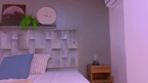 Jena  online show from October 19, 2025, 11:55 am