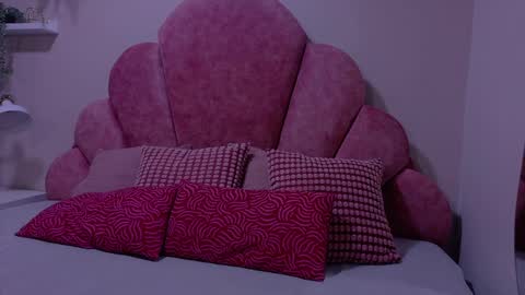 Jena  online show from March 31, 2026, 2:46 am