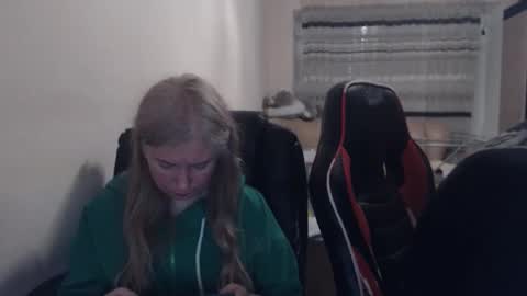 JenisAndPeter online show from April 18, 2026, 6:56 pm