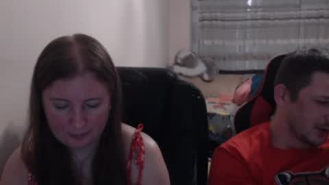 Snapshot of jenisandpeter chatting on July 12, 2026, 6:43 pm JenisAndPeter online show from July 12, 2026, 6:43 pm