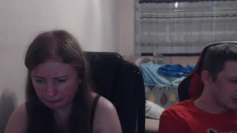 Snapshot of jenisandpeter chatting on July 18, 2026, 6:23 pm JenisAndPeter online show from July 18, 2026, 6:23 pm