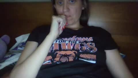 Snapshot of jenlovestotease chatting on July 23, 2026, 9:02 pm love me for who i am...I have a pussy so i make the rules... online show from July 23, 2026, 9:02 pm