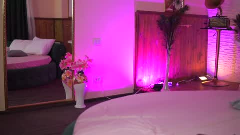 jenna_day online show from January 27, 2025, 6:09 am