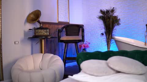 jenna_day online show from January 14, 2026, 8:20 am