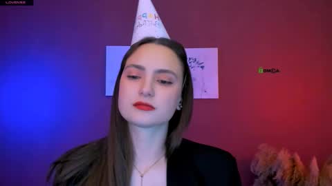 Snapshot of jenna_elayne chatting on January 16, 2026, 8:51 am jenna_elayne online show from January 16, 2026, 8:51 am