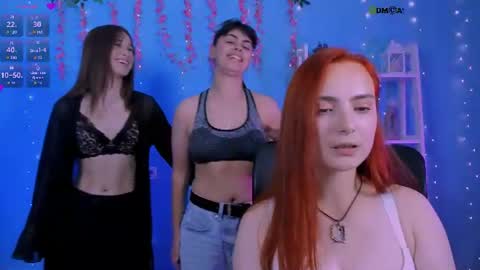 jenna_elayne online show from July 14, 2026, 12:33 pm