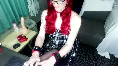 Snapshot of jennacd4life chatting on January 31, 2025, 2:58 am Jenna Cross online show from January 31, 2025, 2:58 am