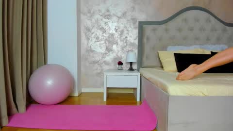 JennaMyers online show from September 10, 2025, 7:25 pm