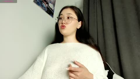 JENNA online show from March 11, 2025, 1:56 pm