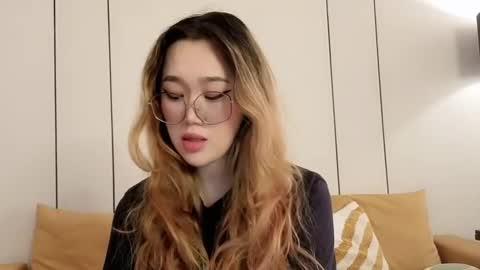 JENNA online show from March 17, 2026, 10:18 am