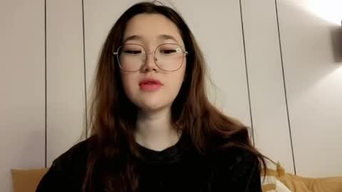 Snapshot of jennatyan chatting on May 20, 2026, 4:18 am JENNA online show from May 20, 2026, 4:18 am