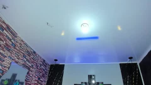 jennfer_winsonn online show from November 23, 2025, 7:24 pm