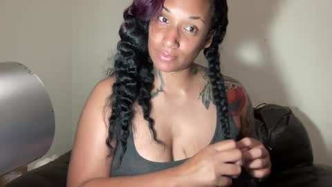 Snapshot of jenni_cash chatting on July 22, 2026, 7:22 am Mistress Jenni online show from July 22, 2026, 7:22 am