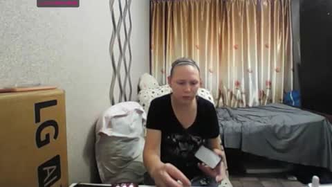 JenniDeep online show from November 22, 2025, 2:43 am