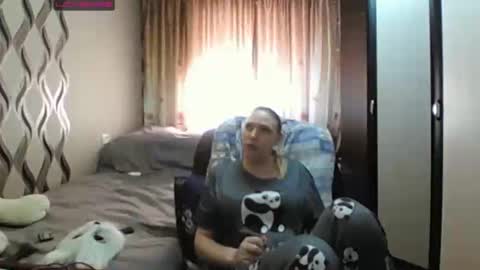 JenniDeep online show from March 29, 2026, 8:36 am