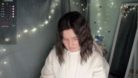 Jennie online show from February 8, 2025, 6:12 am