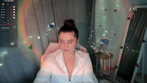 Jennie online show from February 9, 2025, 2:06 am