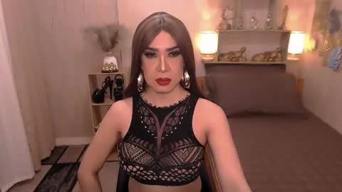 jenniegarcia online show from October 10, 2025, 9:52 am