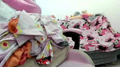 jennifer_bodyy0404 online show from May 22, 2026, 2:08 am