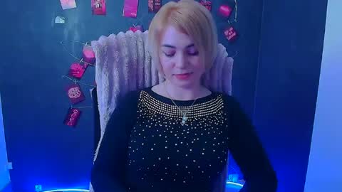 Snapshot of jennifer_cuttie chatting on May 4, 2026, 11:50 am Jennifer online show from May 4, 2026, 11:50 am