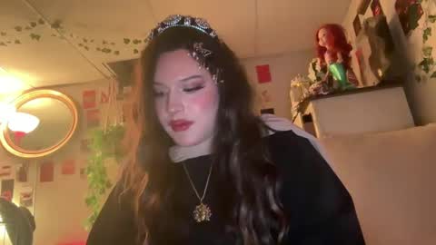 Snapshot of jennifer_robbie chatting on December 9, 2024, 11:24 pm jennifer_robbie online show from December 9, 2024, 11:24 pm