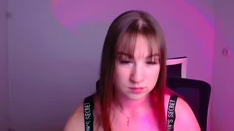 Jennifer online show from December 20, 2024, 3:31 pm