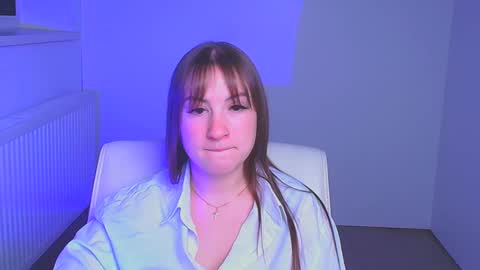 Jennifer online show from December 21, 2024, 10:06 am