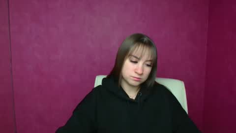 Jennifer online show from January 5, 2025, 6:46 am