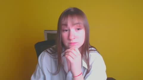 Jennifer online show from February 6, 2025, 10:04 am