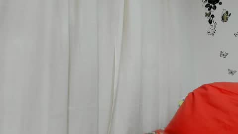jenniferloveyou online show from December 28, 2024, 11:52 am