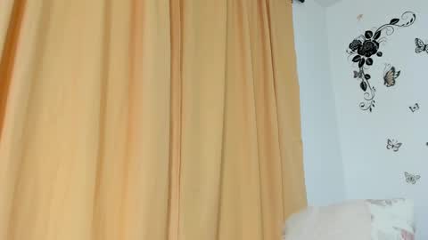 jenniferloveyou online show from October 9, 2025, 4:16 pm