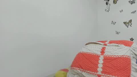 jenniferloveyou online show from April 10, 2026, 5:17 pm