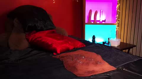 Jennifer Star online show from September 18, 2025, 5:53 am