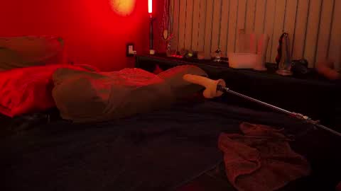 Snapshot of jenniferstarcd chatting on July 11, 2026, 6:32 pm Jennifer Star online show from July 11, 2026, 6:32 pm
