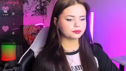 Jenni online show from December 6, 2024, 10:08 pm