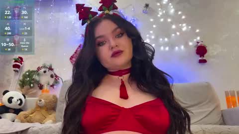 Mila online show from December 31, 2024, 6:02 pm